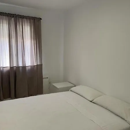 U5 A Estrenar Bien Situado Cerca De Metro Appartement Madrid Buitenkant foto